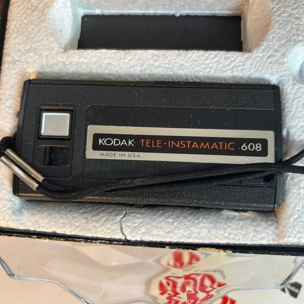 Vintage Kodak Tele‎ Instamatic 608 Camera Outfit Retro Photography Collectible